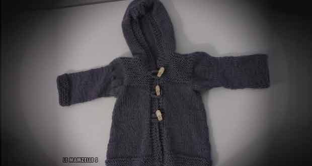 Gilet bébé à capuche