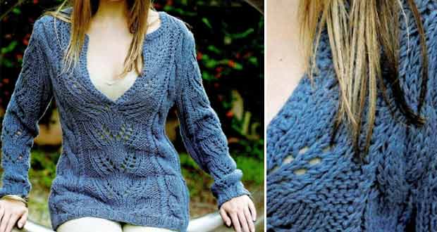 Pull bleu col en V